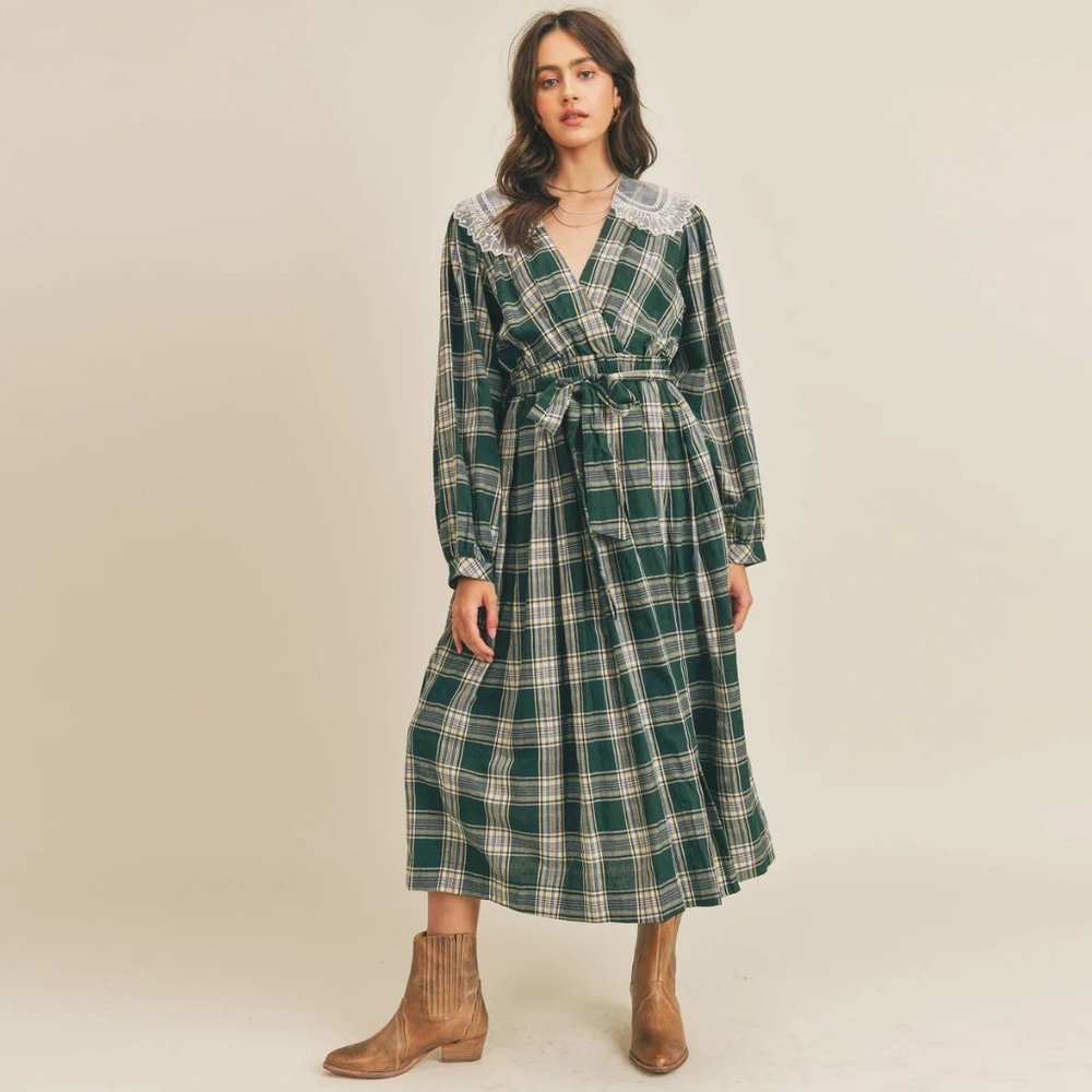 Pine Green Plaid Maxi Dress with Lace Collar